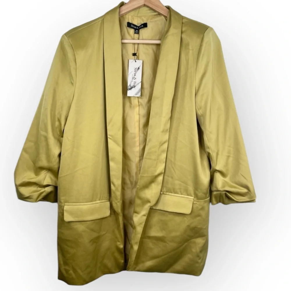 Strut & Bolt Green Boyfriend Blazer Satin Jacket Size M Lightweight Open Front